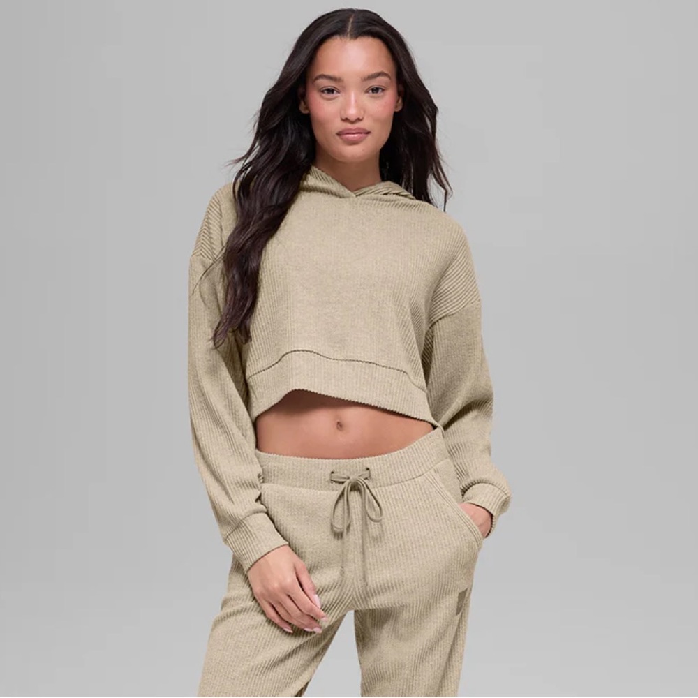 Alo - NWT Muse Hoodie